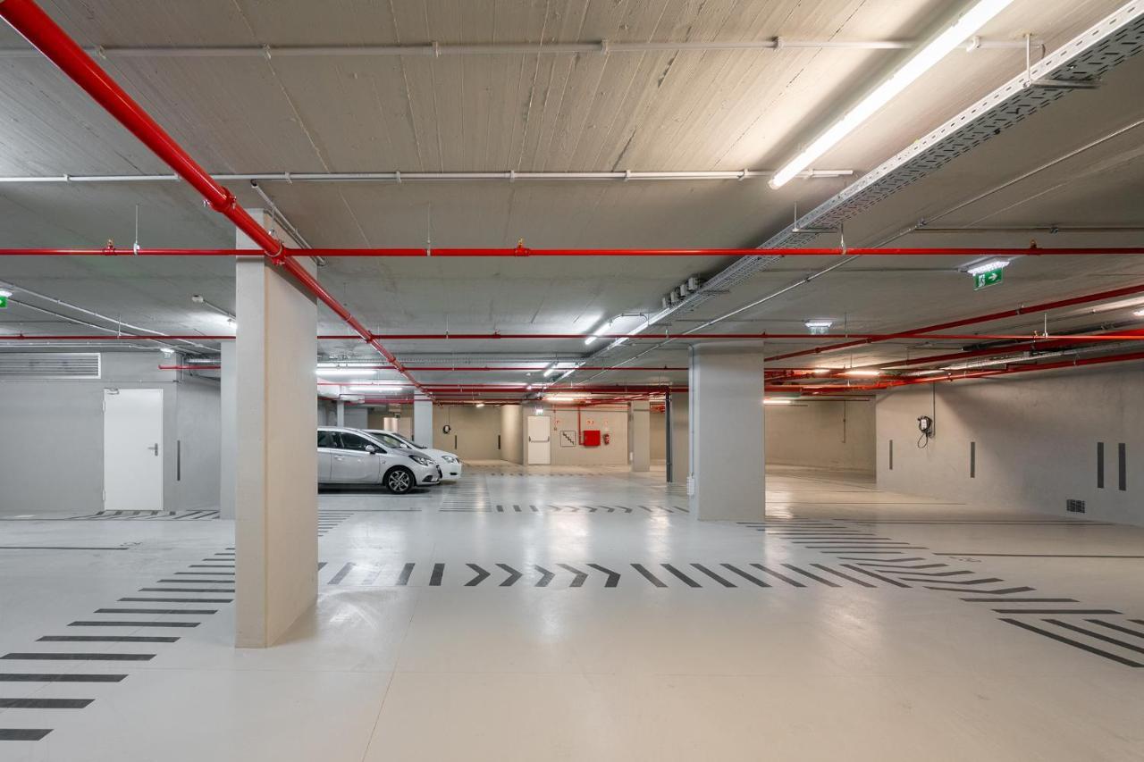 Whome | Av. Da Liberdade Deluxe Apartment W/ S-Pool, Gym & Parking ลิสบอน ภายนอก รูปภาพ